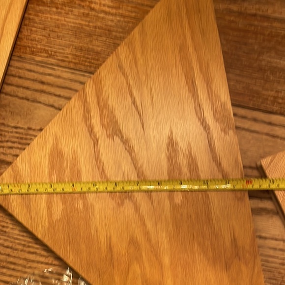 Set of four corner mount floating wall shelves - Picture 9 of 14